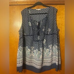Navy Blue Paisley Sleeveless Top size 2X